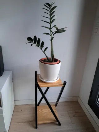 Soporte 2 baldas para macetas