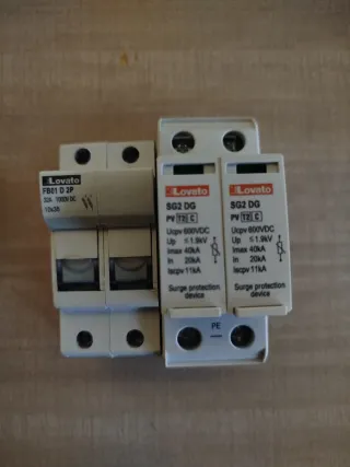 Protezione stringhe fotovoltaico Lovato per 2