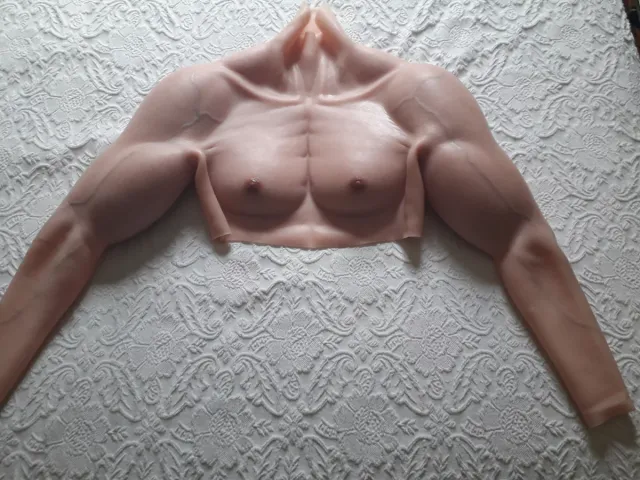 Torso Masculino de silicona muy realista