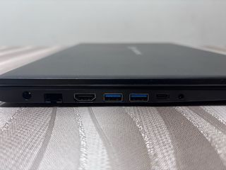 Dynabook Satellite Pro L50 Portatil (Toshiba)