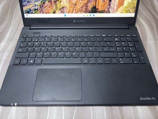 Dynabook Satellite Pro L50 Portatil (Toshiba)