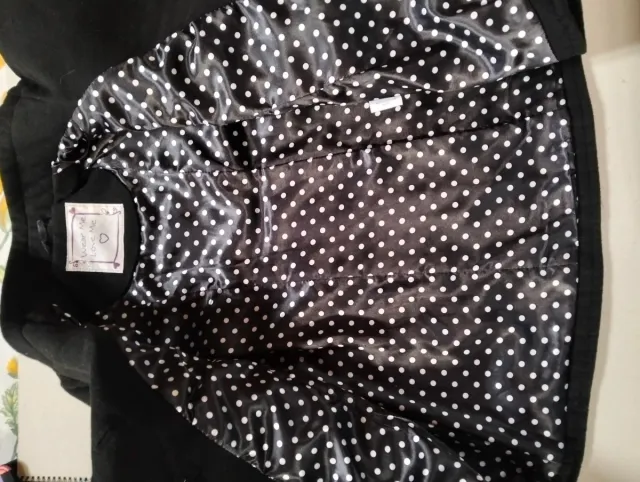 Abrigo negro niña 3 años