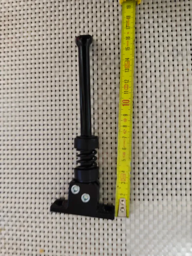 Soporte Pata Cabra Universal Negro