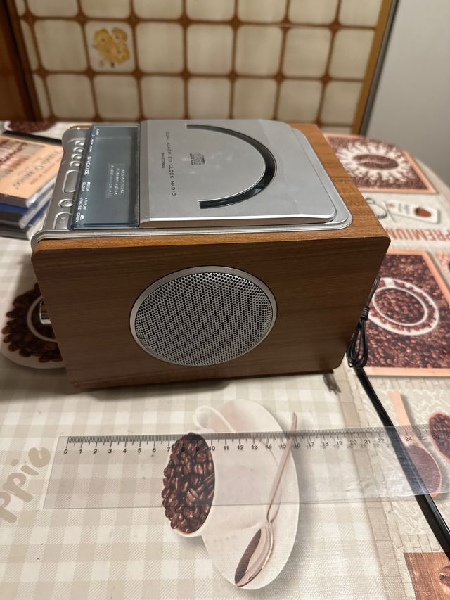 Radio Reloj Despertador Sanyo