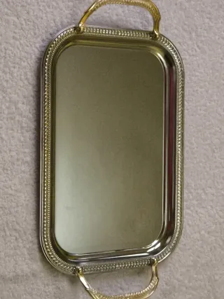 BANDEJA PLATEADA CON ASAS DORADAS TURRON NAVIDAD