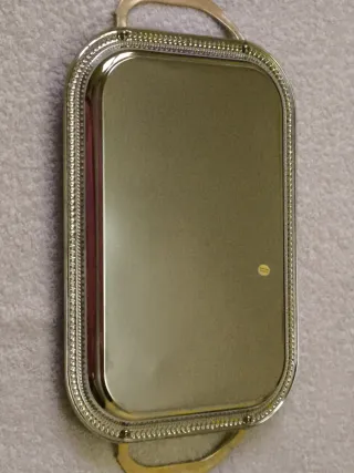 BANDEJA PLATEADA CON ASAS DORADAS TURRON NAVIDAD