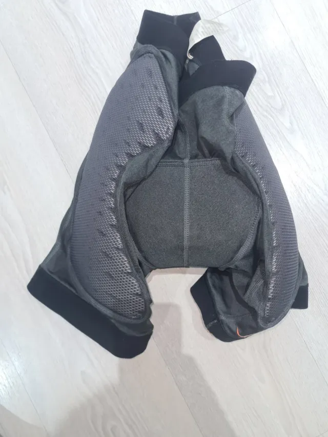 Pantalón Corto Protección