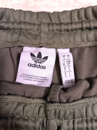 Pantalones chándal Adidas verde