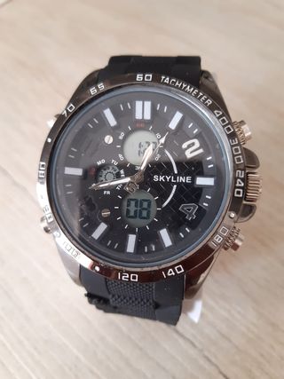 Reloj de hombre con caja-estuche.