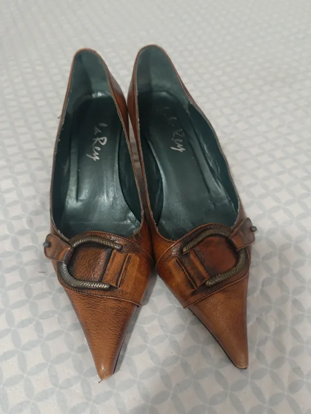 Zapatos de Piel Lola Rey