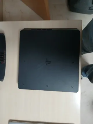 PS4 (Playstation 4) Negra