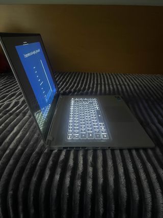 AERO 16 OLED – i7-13700H · RTX 4070 · Como Nuevo.