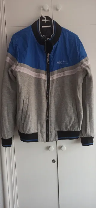 Chamarra Negra Talla Chico