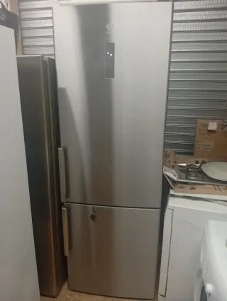 Nevera Balay 70cm Ancho