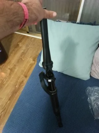 Horquilla FOX 32 FLOAT Taper-Cast 700C para gravel