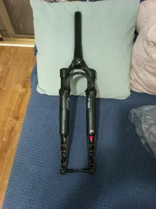 Horquilla FOX 32 FLOAT Taper-Cast 700C para gravel