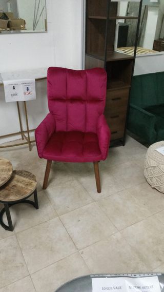 Sillón rosa terciopelo madera