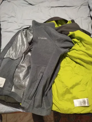 Cazadora Columbia 3 en 1 Talla M niño