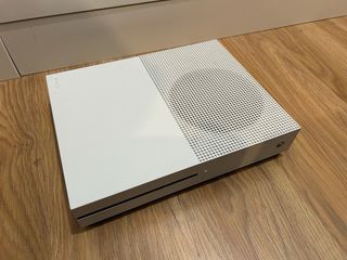 Xbox One S 1TB Blanca