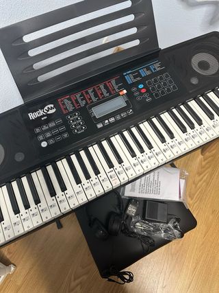 Teclado RockJam RJ761 con soporte y banqueta