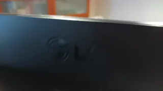 Monitor ordenador negro