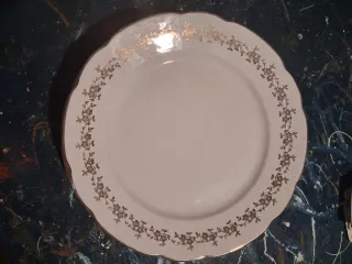 Piatti SC RICHARD  porcellana decoro oro