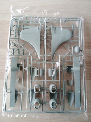 B-29A ENOLA GAY MAQUETA ACADEMY 1/72