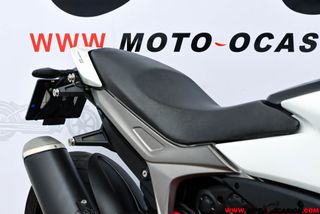 DUCATI HYPERMOTARD 939