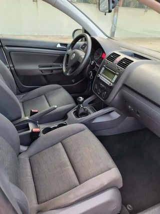 Volkswagen Golf 2006