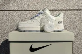 Nike Deportivas Beige y Marrón