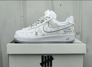 Nike Deportivas Beige y Marrón