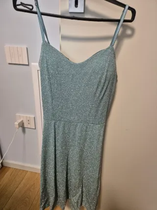 Abito da sera azzurro scintillante