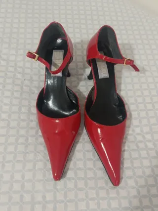 Zapatos Rojos Punta
