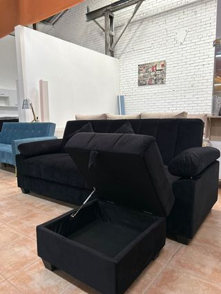 Divano letto nero con pouf incluso - Nuovo