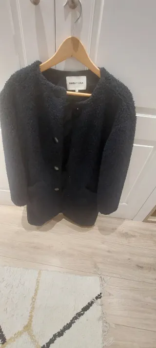 Abrigo Negro BIMBA Y LOLA Talla M