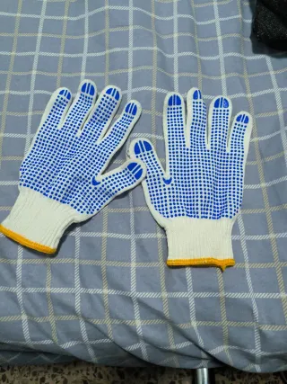 Guantes de montaje con puntos antideslizantes
