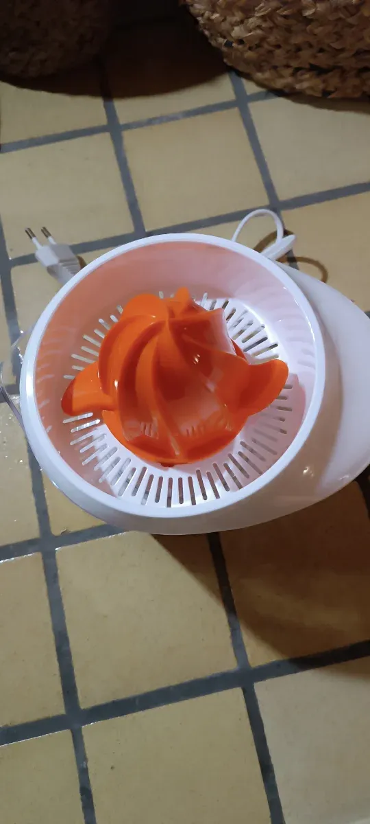 Exprimidor Eurotec Bi-Direcional