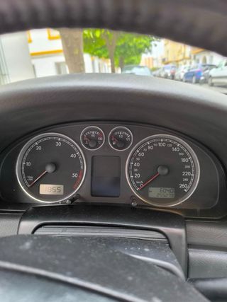 Volkswagen Passat 2003