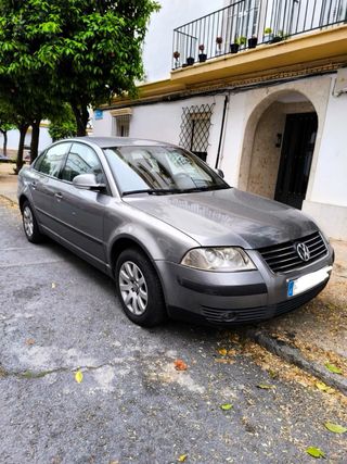 Volkswagen Passat 2003
