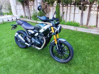 Triumph Scrambler 400 X