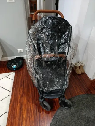 Silla de paseo bebé negra