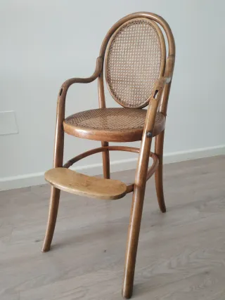 Trona Thonet madera