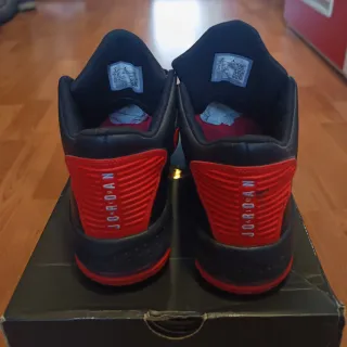 Jordan Max Aura 2 Negro/Rojo