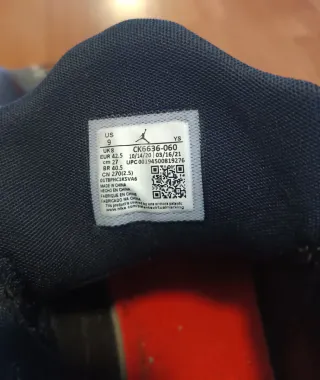 Jordan Max Aura 2 Negro/Rojo