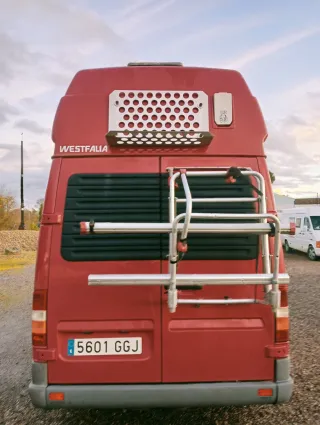 Mercedes-Benz 312D james cook 1998