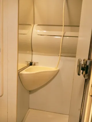 Mercedes-Benz 312D james cook 1998