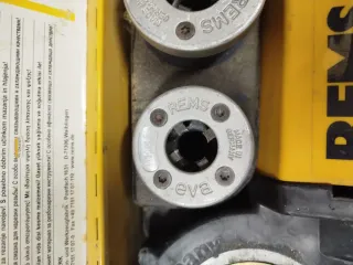 Roscadora eléctrica REMS Amigo 2