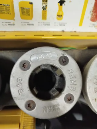 Roscadora eléctrica REMS Amigo 2