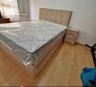 Colchón y canapé abatible