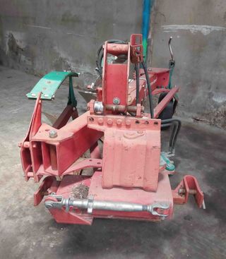 Vertederas Kverneland AD 85 3 Hojas